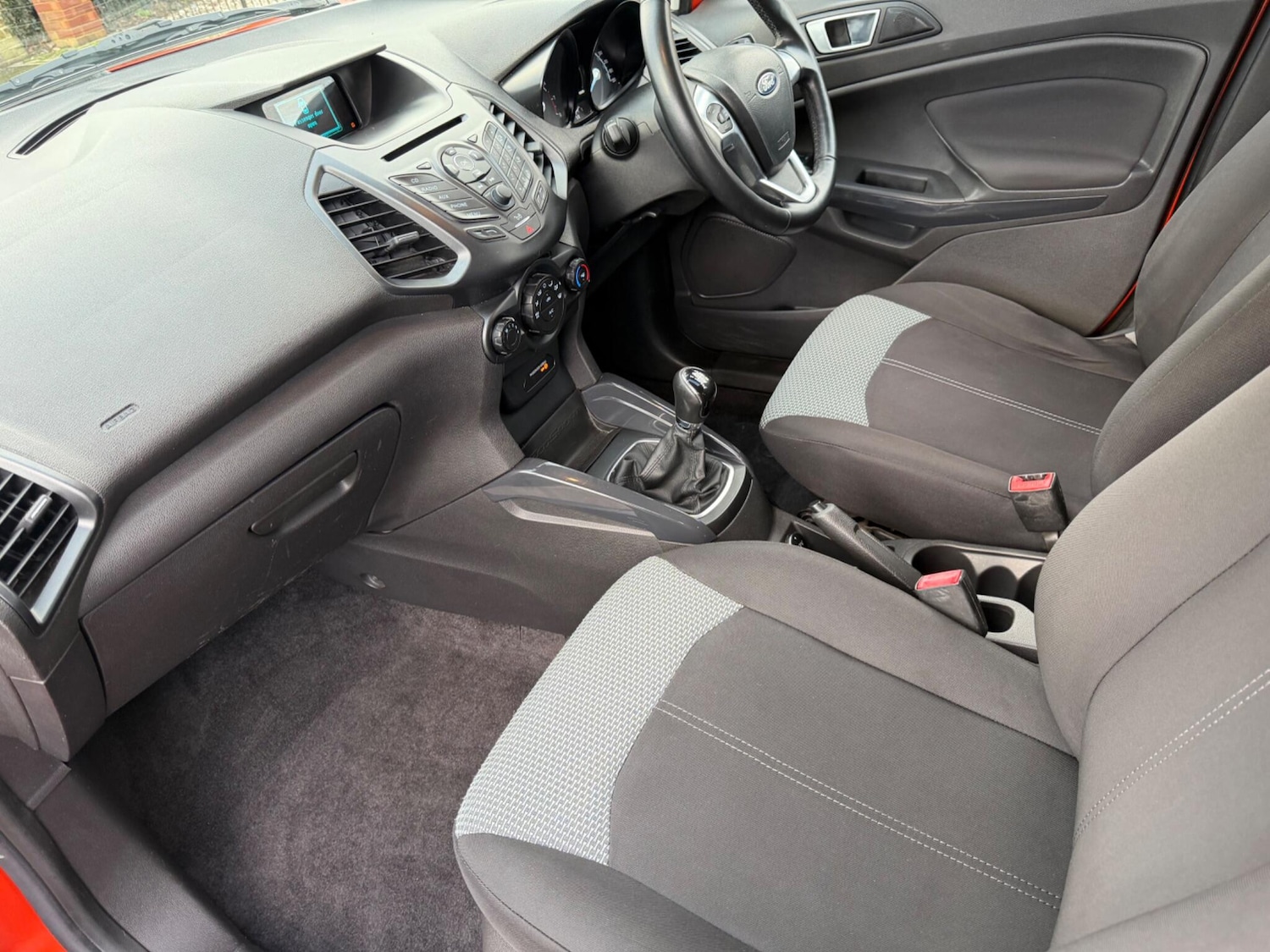 Used Ford Ecosport 2015 for sale - 77549703: Photo 18