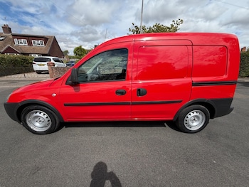 Used Vauxhall Combo 2010 for sale - 79441769: Photo