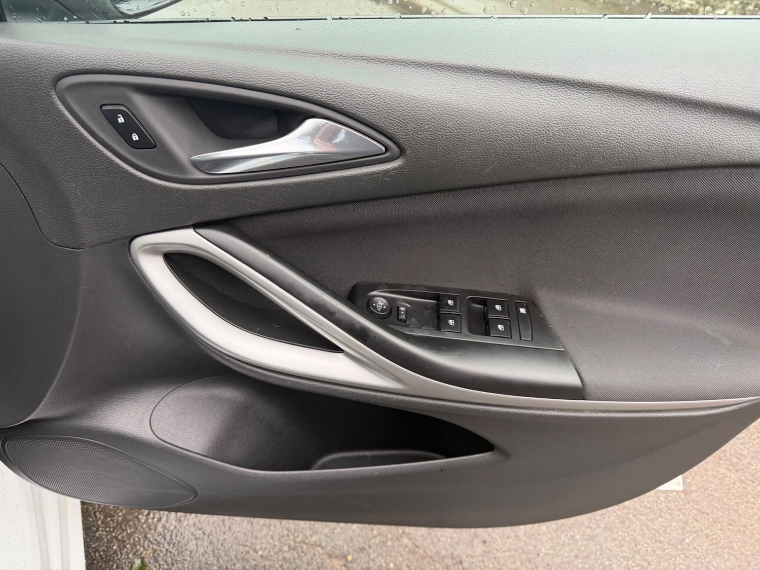 Used Vauxhall Astra 2017 for sale - 77425653: Photo 12