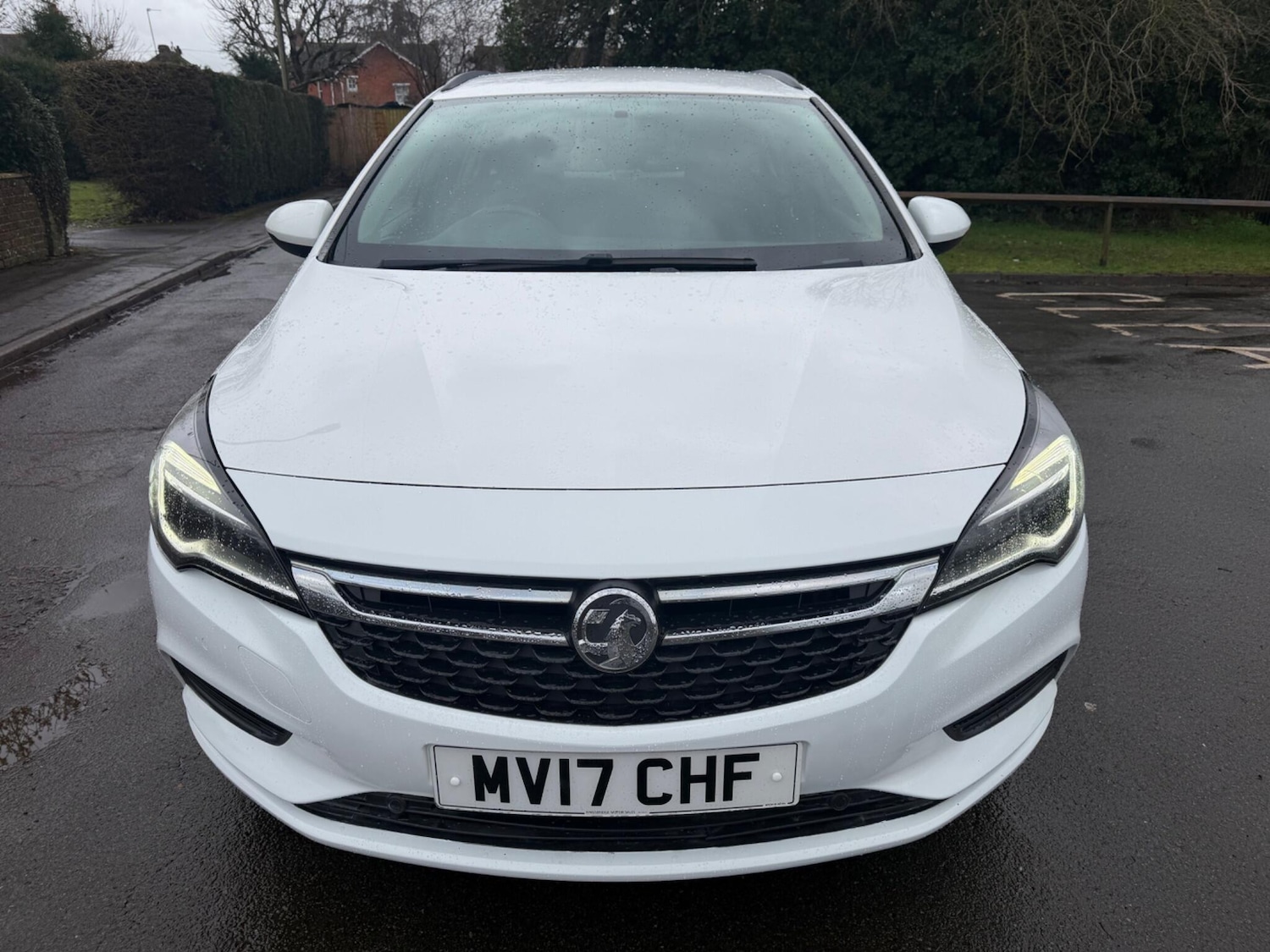 Used Vauxhall Astra 2017 for sale - 77425653: Photo 2