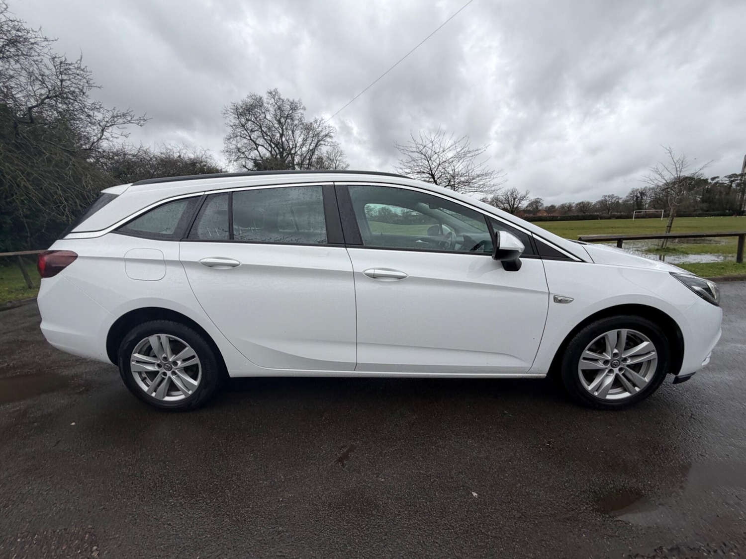 Used Vauxhall Astra 2017 for sale - 77425653: Photo 8