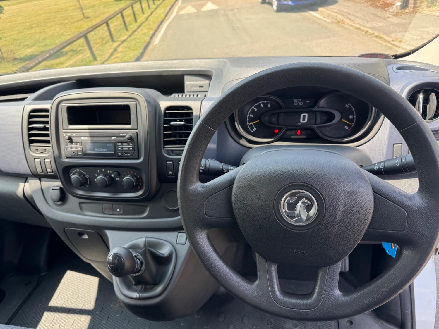 Used Vauxhall Vivaro 2016 for sale - 77426065: Photo 10