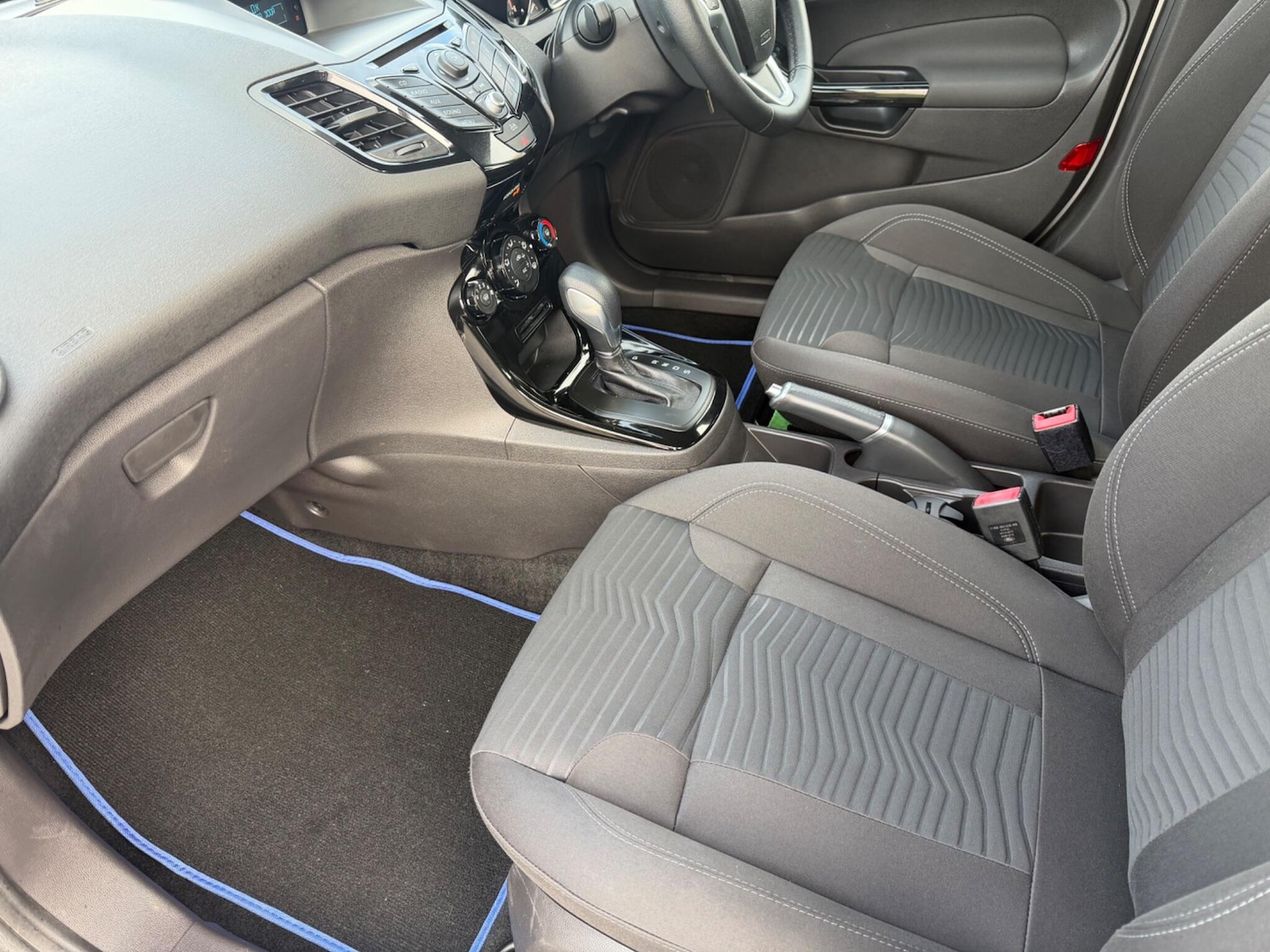 Used Ford Fiesta 2014 for sale - 77524280: Photo 20