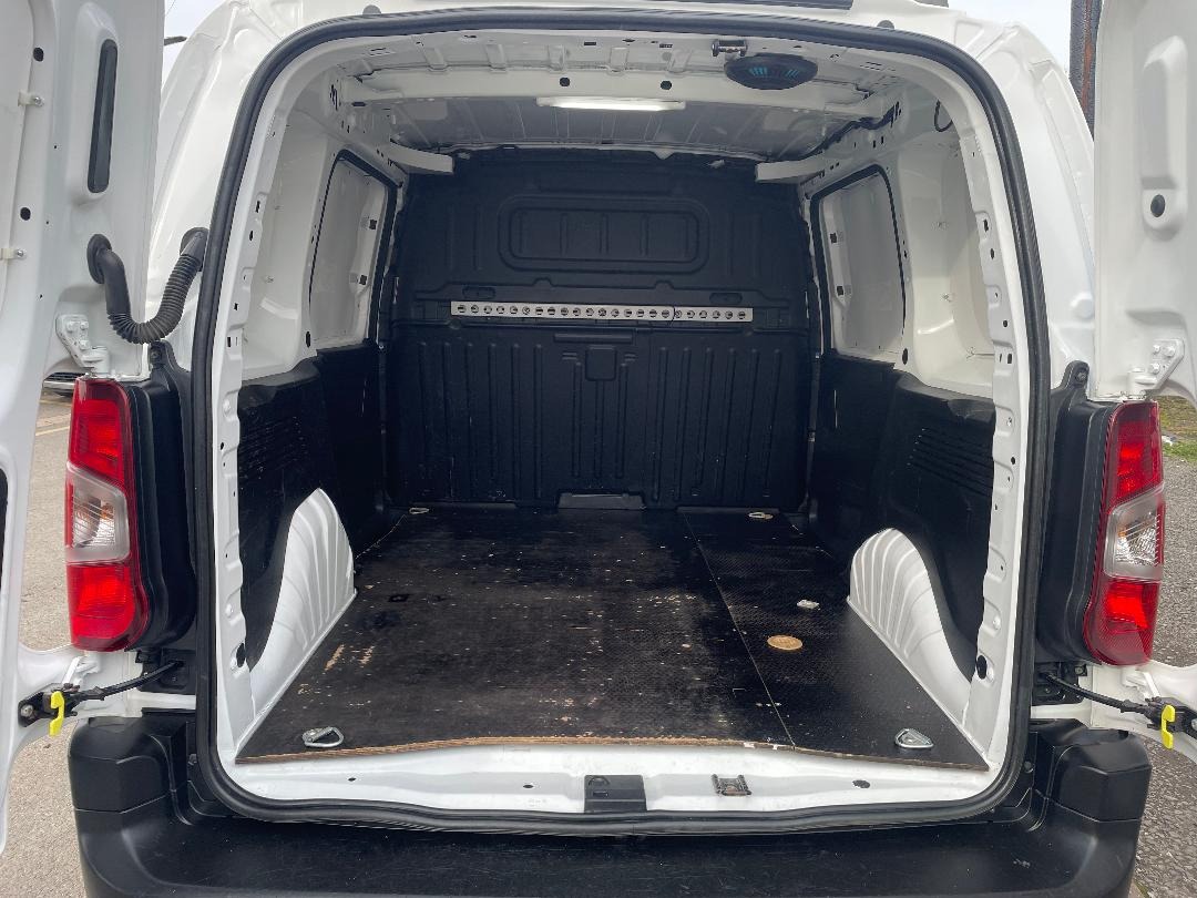 Used Vauxhall Combo 2019 for sale - 77617900: Photo 8