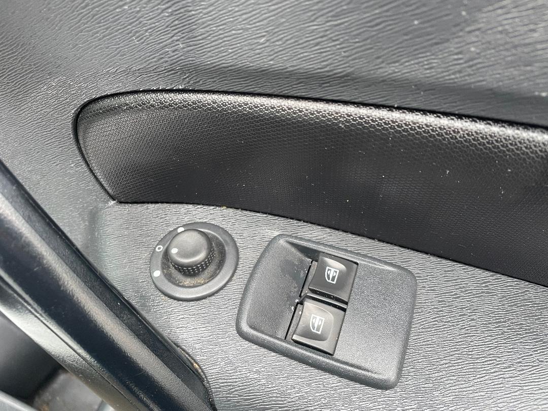 Used Renault Kangoo 2013 for sale - 77282983: Photo 12