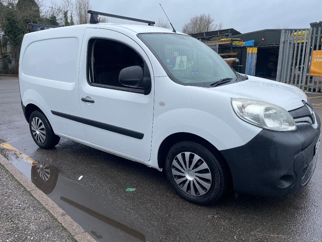 Used Renault Kangoo 2013 for sale - 77282983: Photo 2