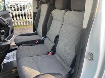 Used Peugeot Partner 2019 for sale - 77169273: Photo