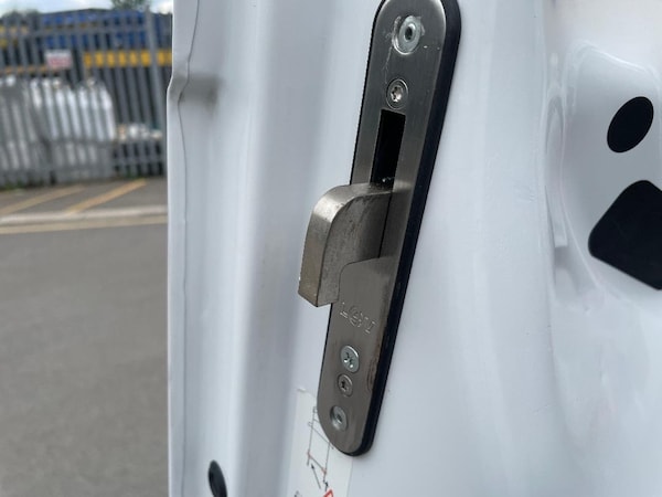 Used Peugeot Expert 2021 for sale - 75486812: Photo 9