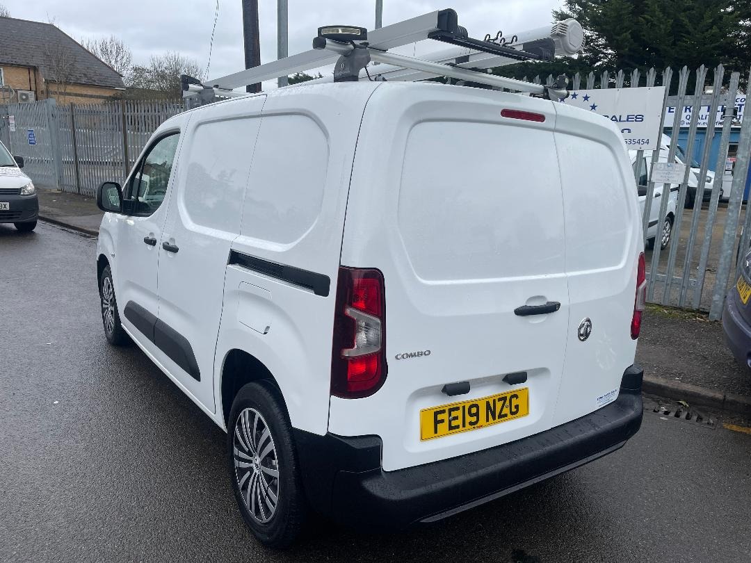 Used Vauxhall Combo 2019 for sale - 77629162: Photo 6