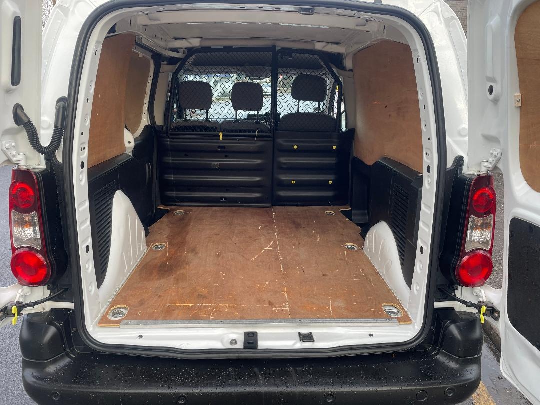 Used Peugeot Partner 2016 for sale - 77125040: Photo 11