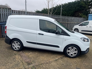 Used Ford Transit Courier 2020 for sale - 77323966: Photo