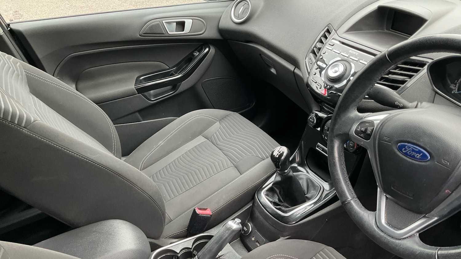 Used Ford Fiesta 2014 for sale - 77601920: Photo 14