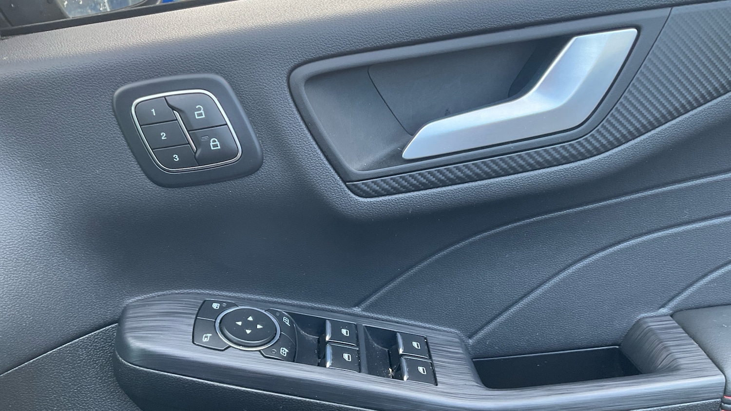 Used Ford Kuga 2025 for sale - 76968347: Photo 29