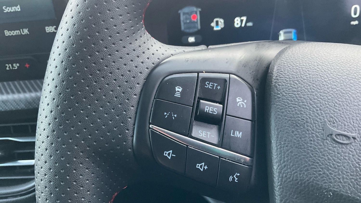 Used Ford Kuga 2025 for sale - 76968347: Photo 32