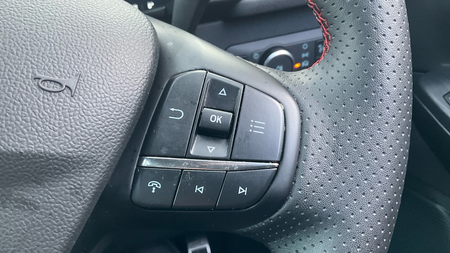 Used Ford Kuga 2025 for sale - 76968347: Photo 33