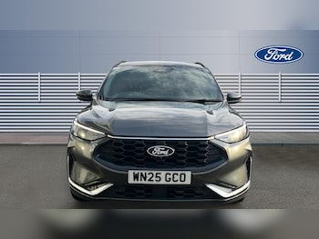 Used Ford Kuga 2025 for sale - 76968347: Photo