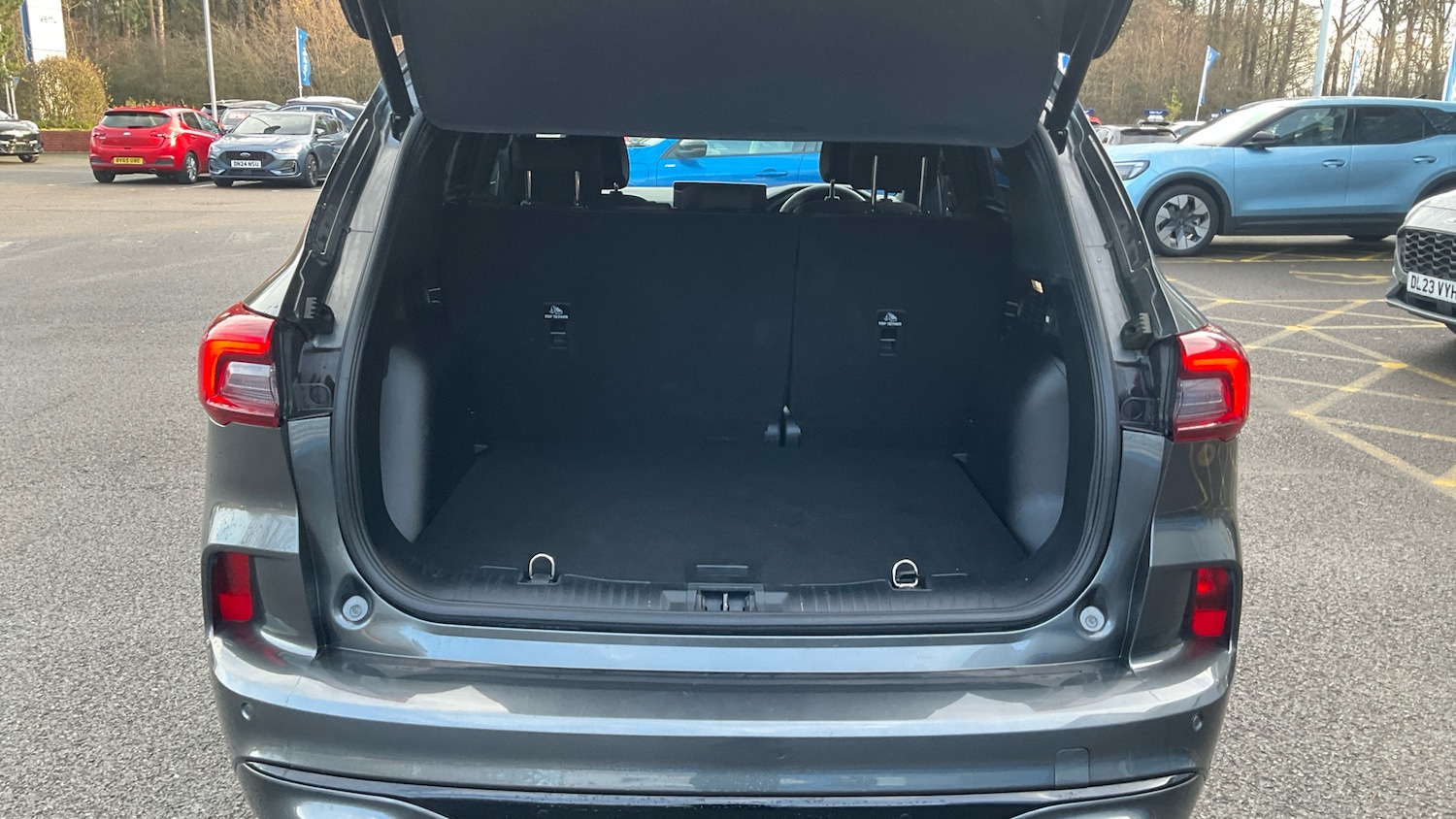 Used Ford Kuga 2025 for sale - 76968347: Photo 4