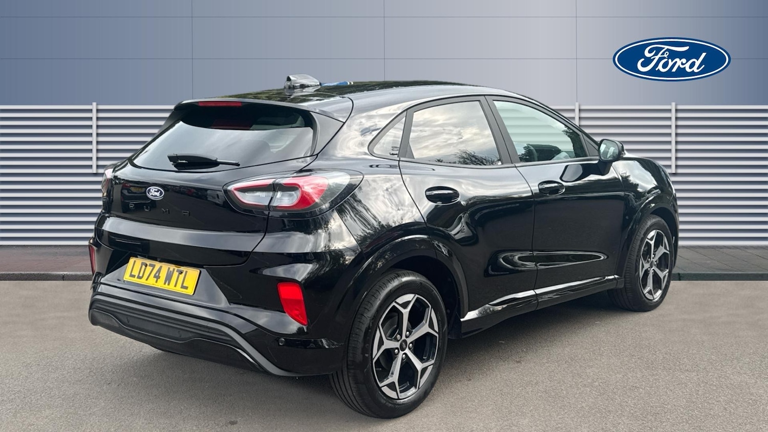 Used Ford Puma 2024 for sale - 76157725: Photo 2