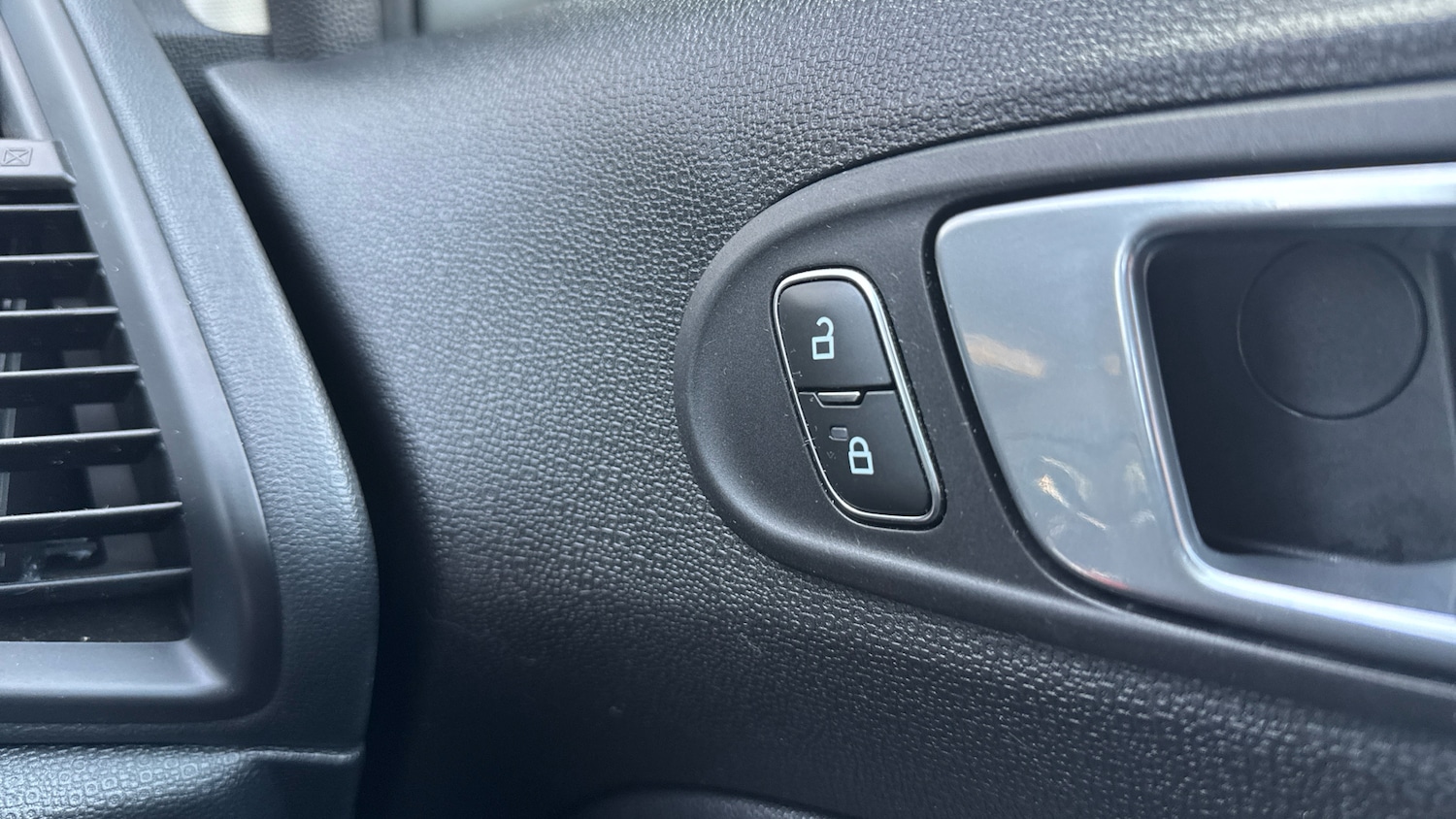 Used Ford Ecosport 2022 for sale - 78010933: Photo 35