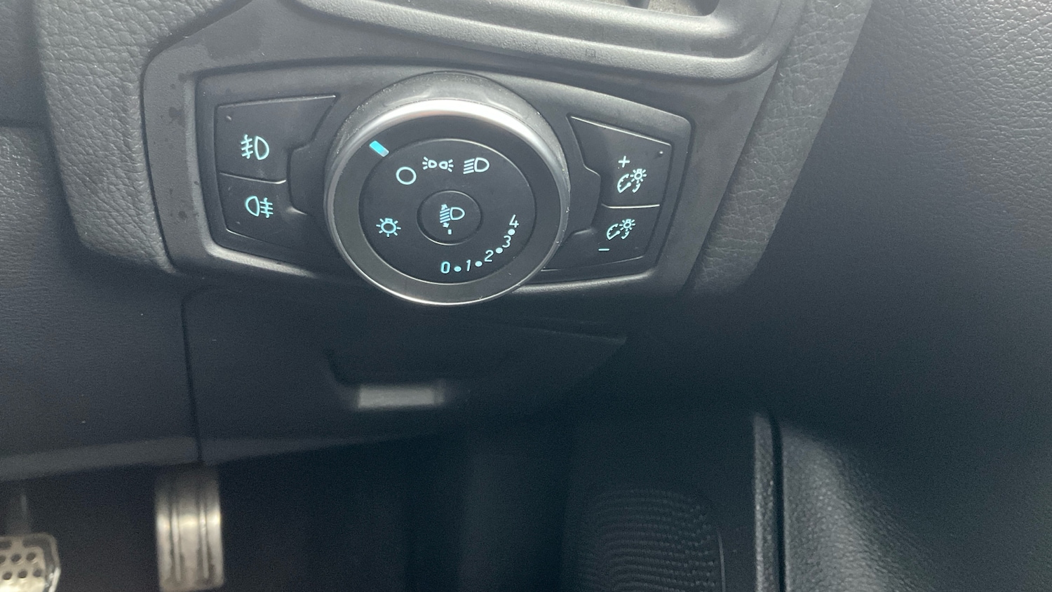 Used Ford Focus 2017 for sale - 76877362: Photo 34