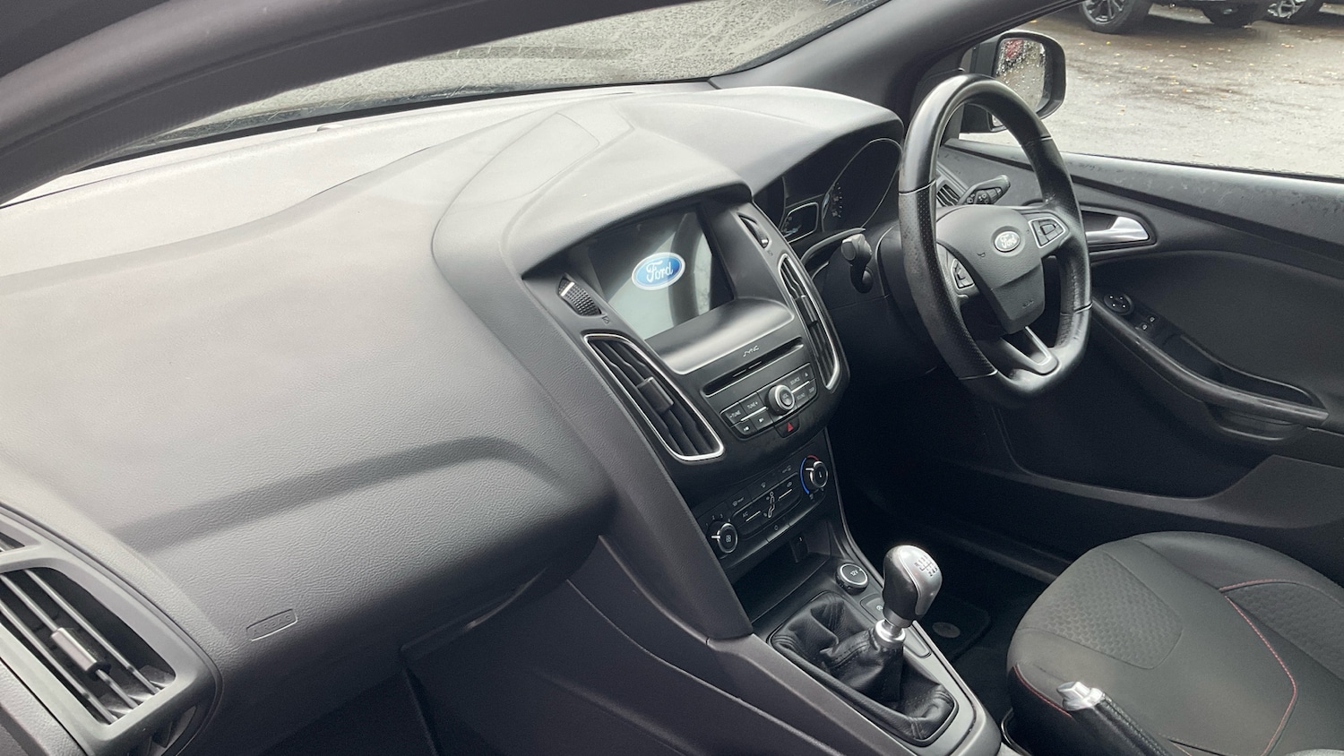 Used Ford Focus 2017 for sale - 76877362: Photo 9