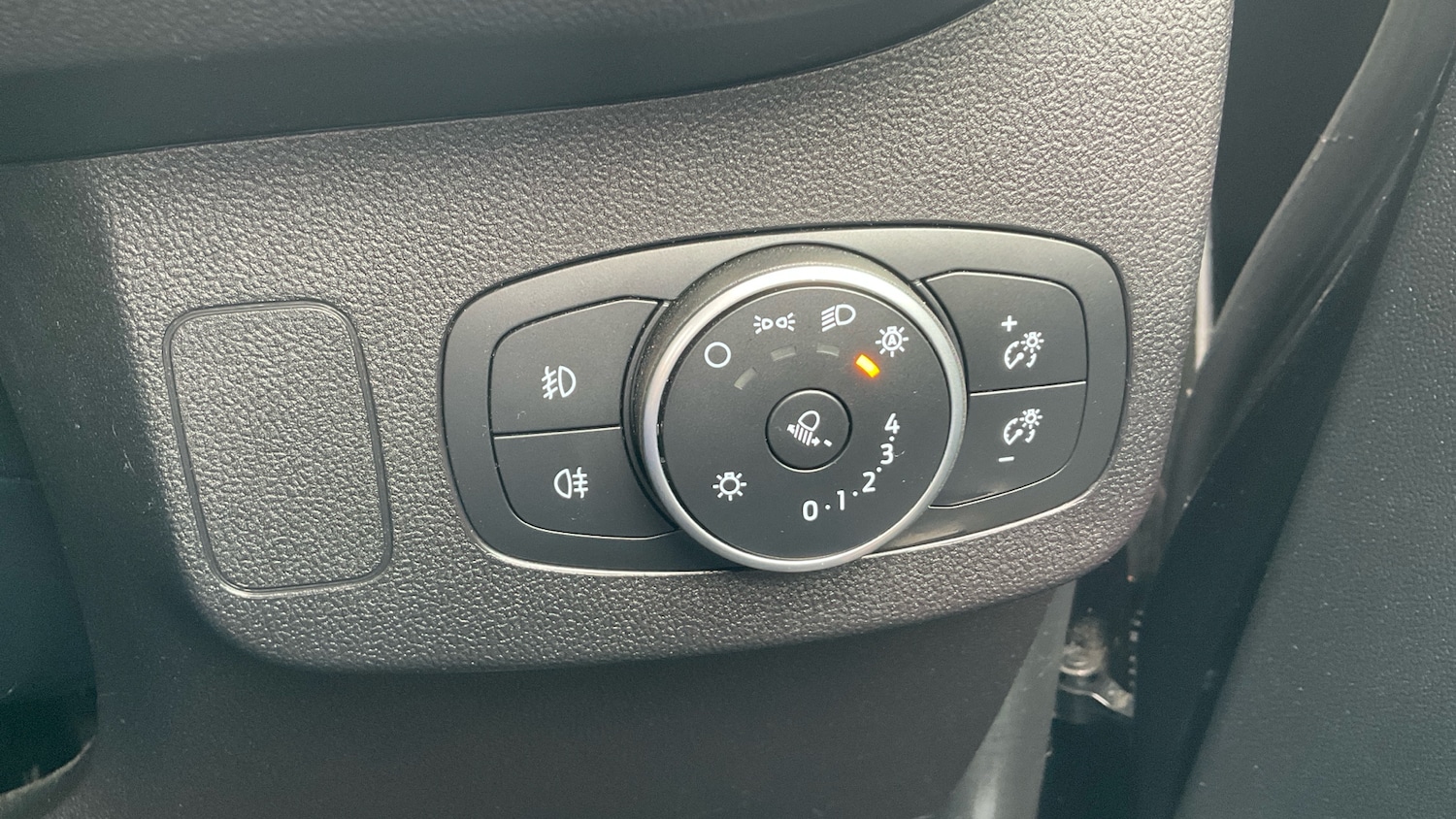 Used Ford Puma 2020 for sale - 76143094: Photo 32
