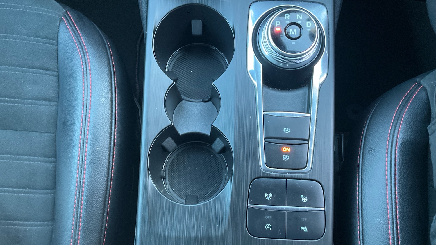 Used Ford Kuga 2020 for sale - 77007982: Photo 32