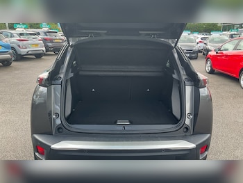Used Peugeot 2008 2023 for sale - 78657029: Photo
