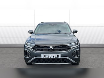 Used Volkswagen T-Roc 2023 for sale - 78604671: Photo