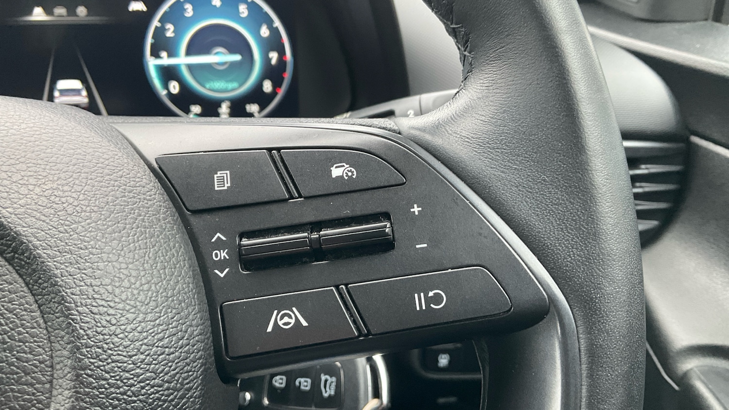 Used Hyundai i20 2023 for sale - 77474617: Photo 30