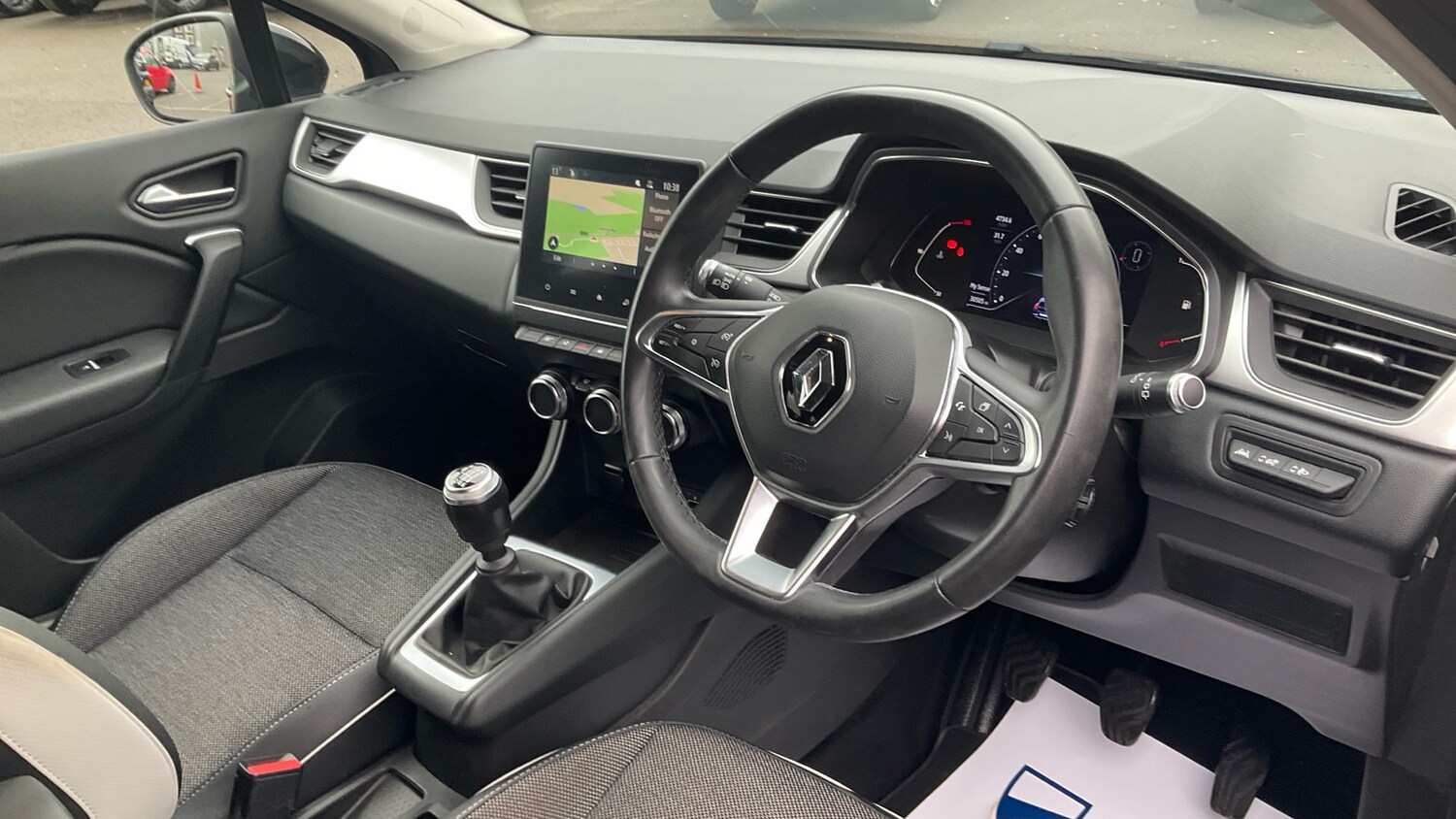 Used Renault Captur 2021 for sale - 76332750: Photo 11