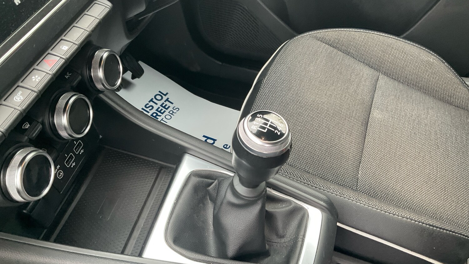 Used Renault Captur 2021 for sale - 76332750: Photo 13