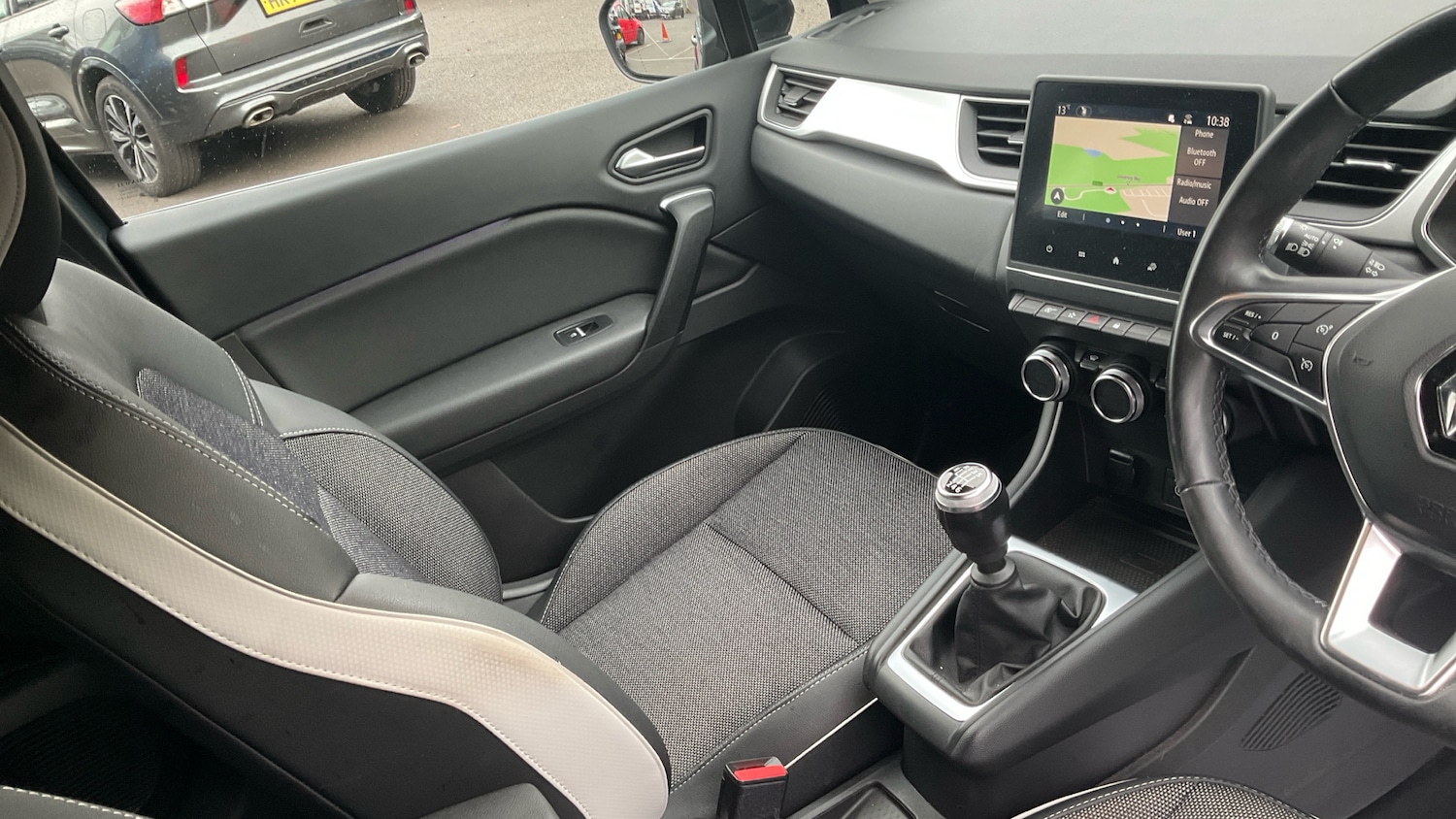 Used Renault Captur 2021 for sale - 76332750: Photo 14