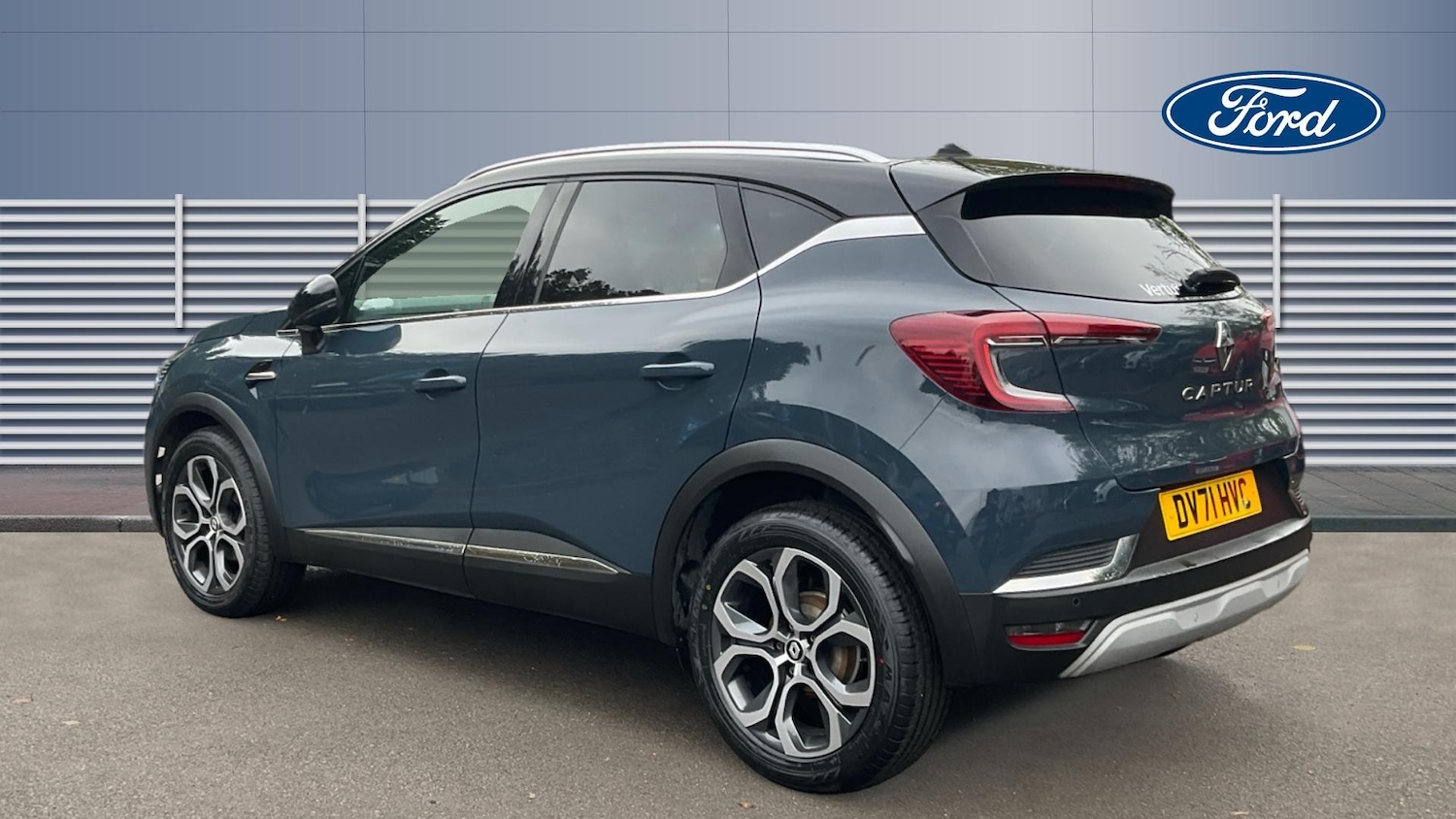 Used Renault Captur 2021 for sale - 76332750: Photo 2