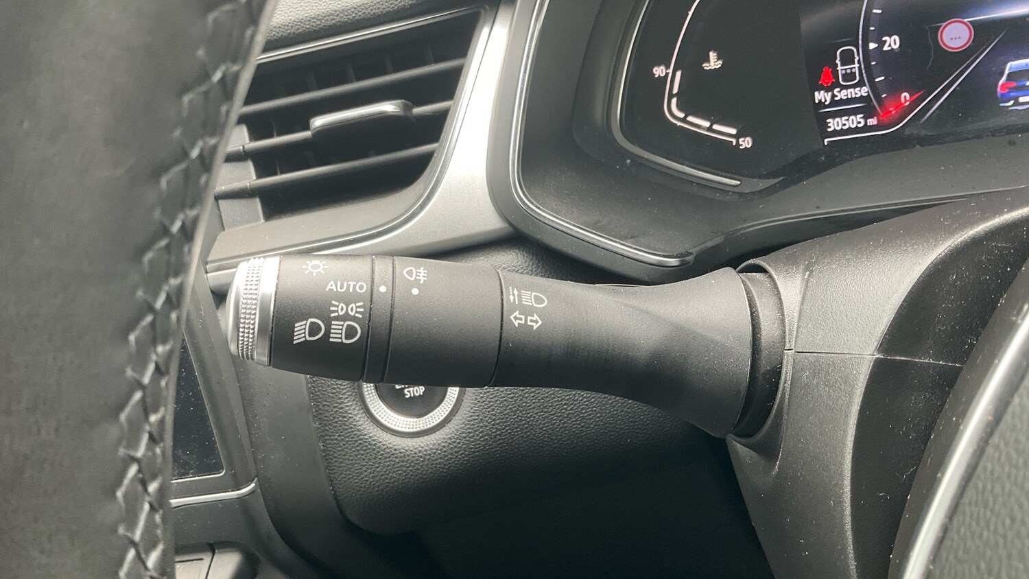 Used Renault Captur 2021 for sale - 76332750: Photo 29