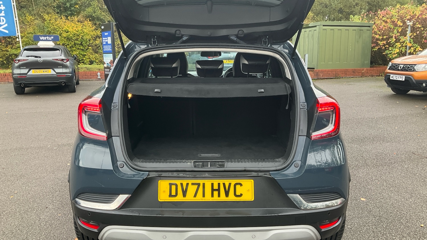 Used Renault Captur 2021 for sale - 76332750: Photo 4