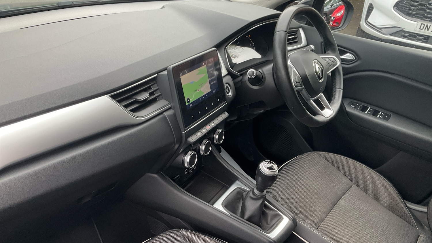 Used Renault Captur 2021 for sale - 76332750: Photo 9