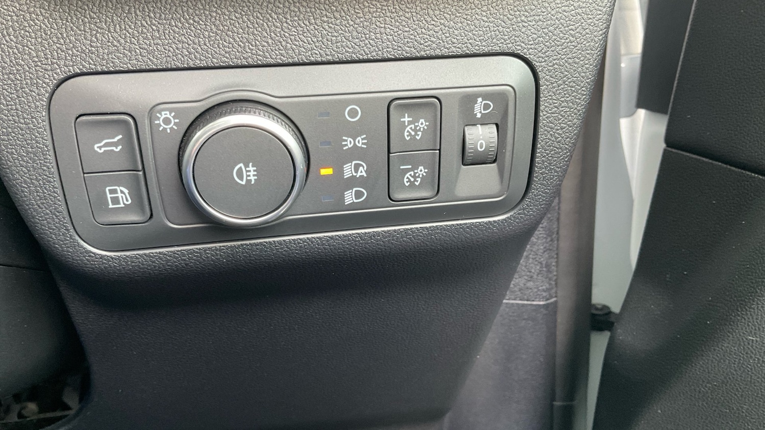 Vehicle 32