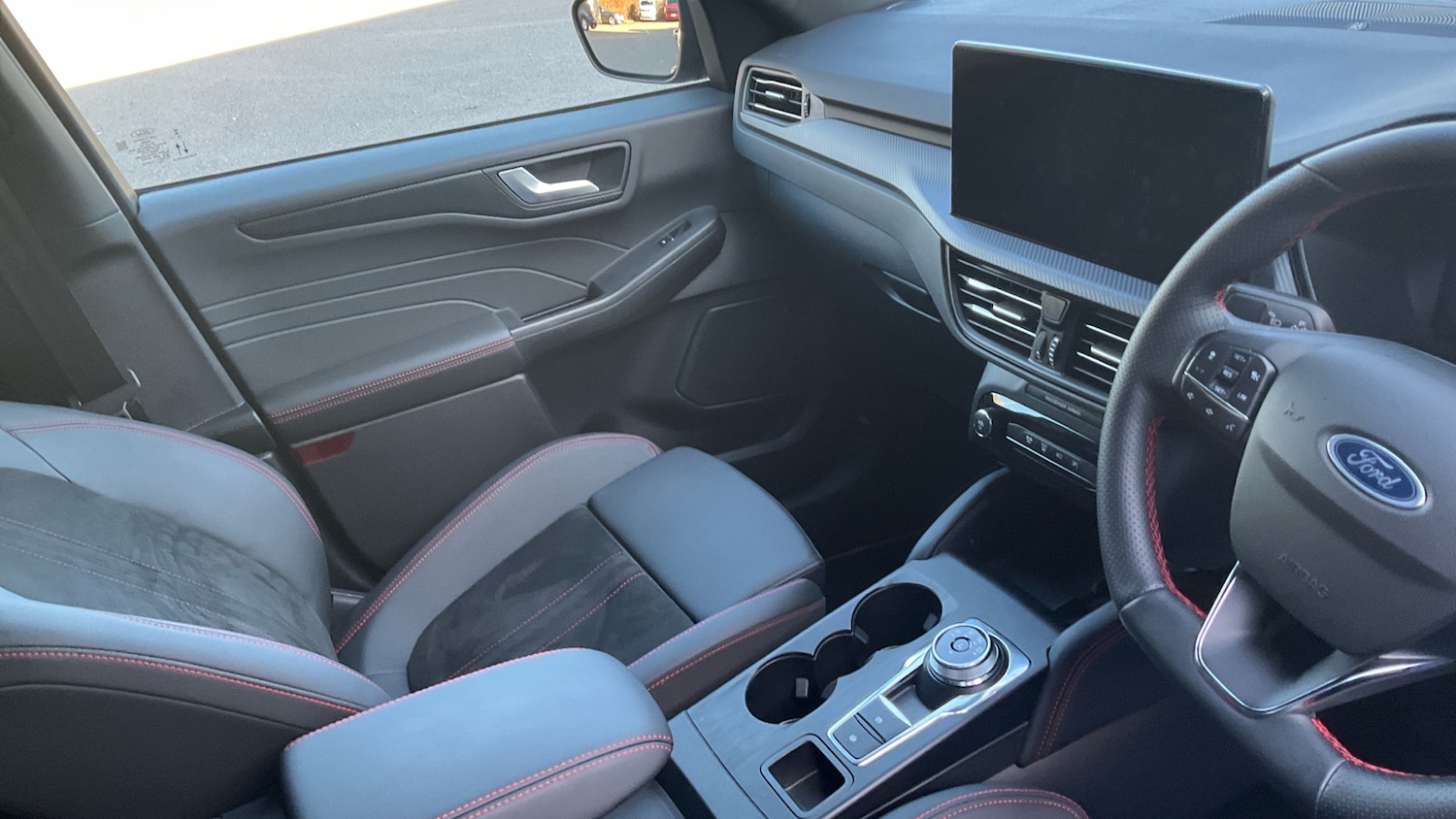 Used Ford Kuga 2025 for sale - 76614674: Photo 14