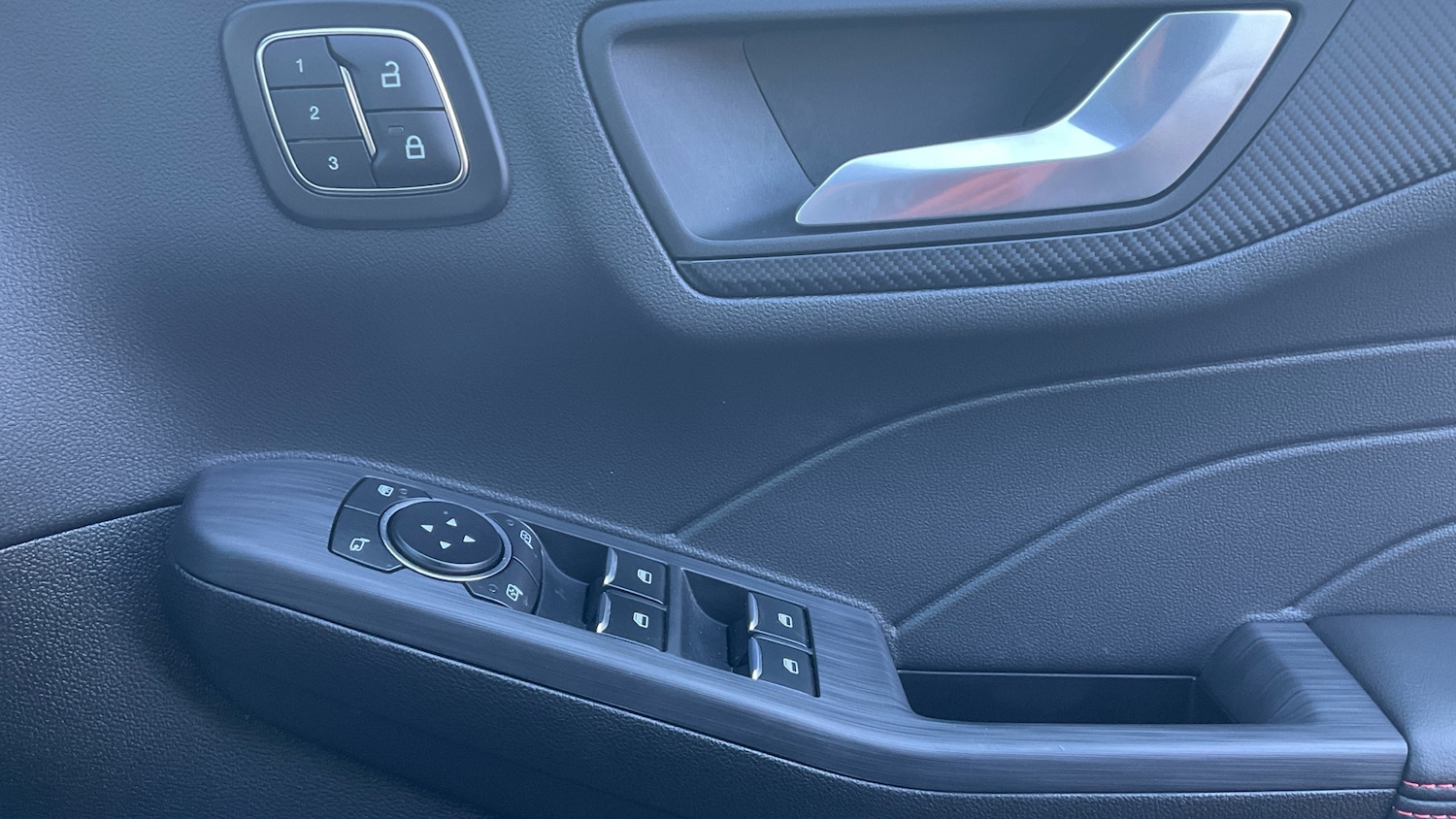 Used Ford Kuga 2025 for sale - 76614674: Photo 33