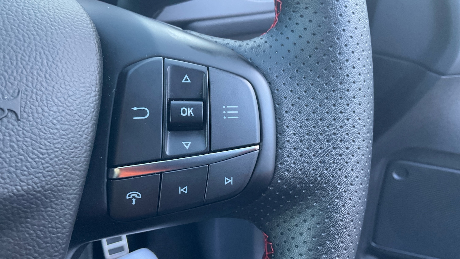 Used Ford Kuga 2025 for sale - 76614674: Photo 35