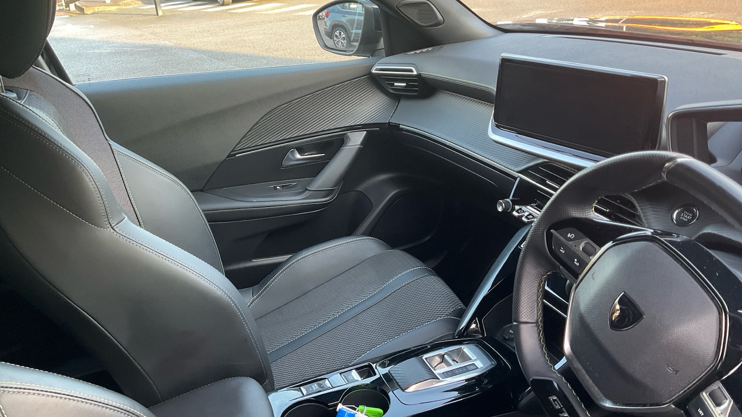 Used Peugeot 2008 2024 for sale - 76963192: Photo 14