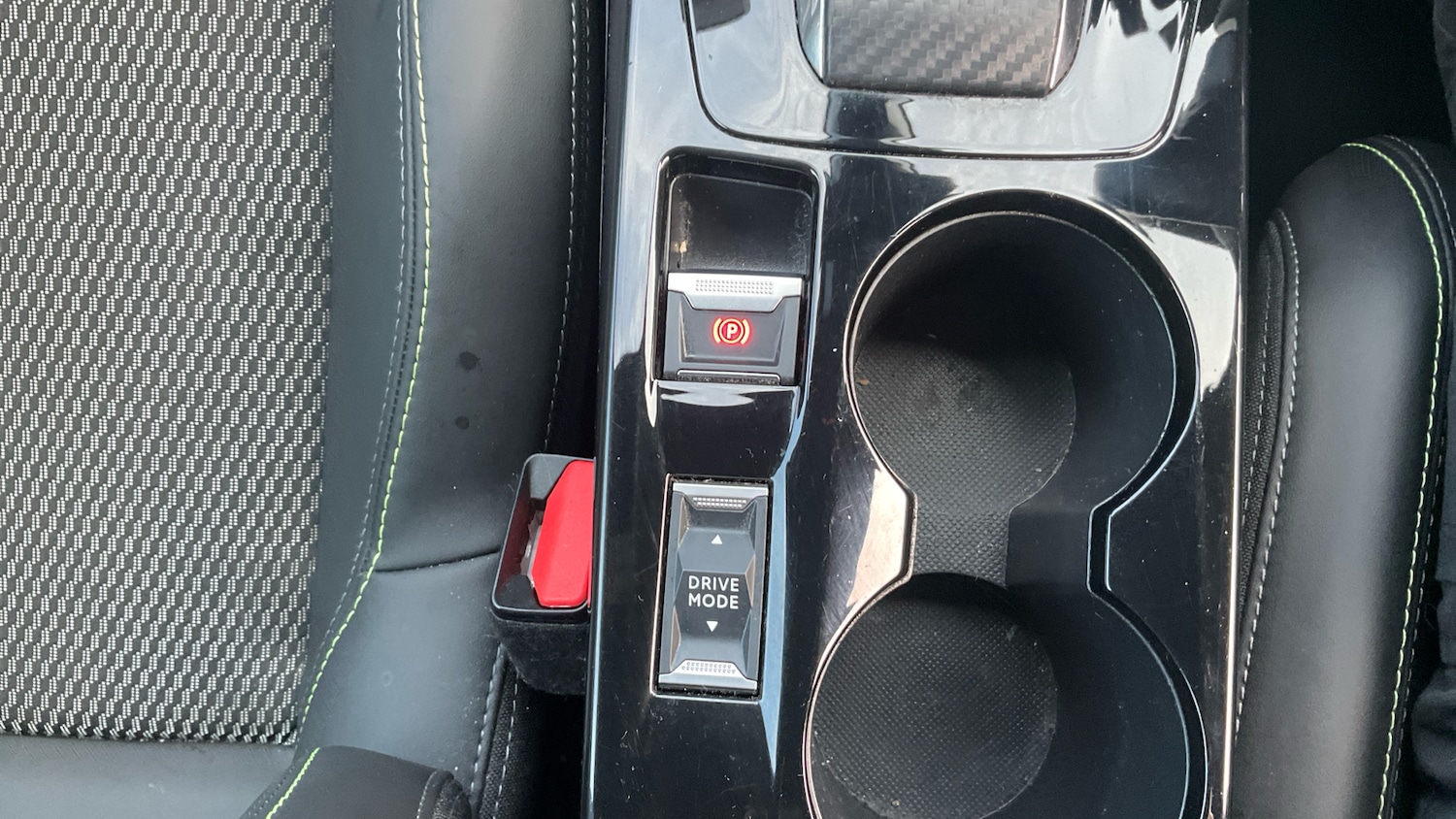 Used Peugeot 2008 2024 for sale - 76963192: Photo 32