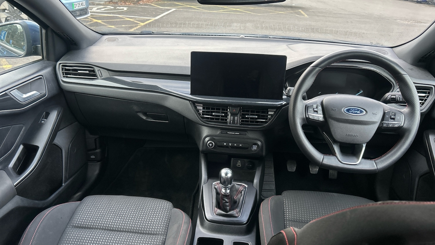 Used Ford Focus 2023 for sale - 76940032: Photo 10