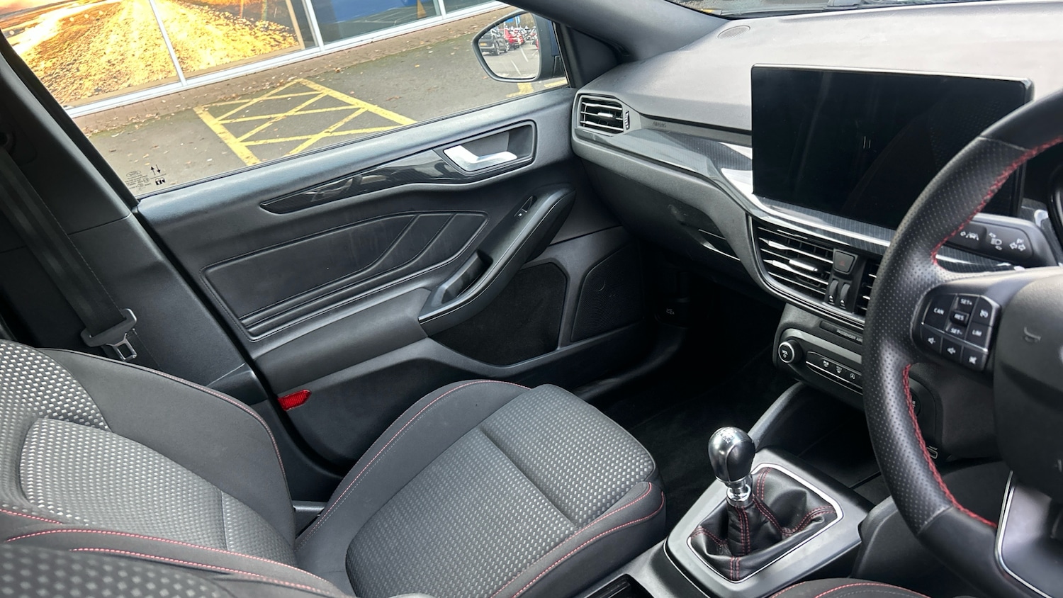 Used Ford Focus 2023 for sale - 76940032: Photo 14