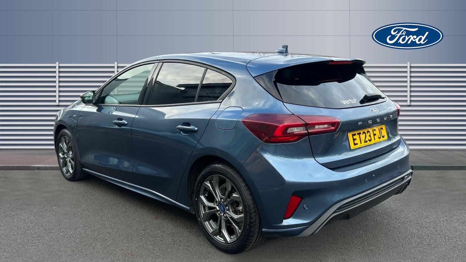 Used Ford Focus 2023 for sale - 76940032: Photo 2