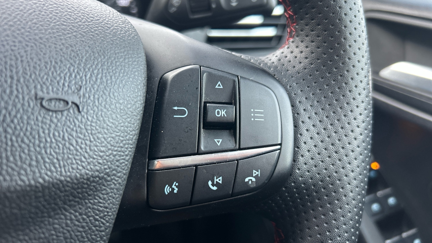 Used Ford Focus 2023 for sale - 76940032: Photo 22