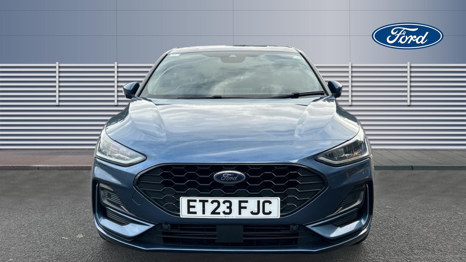 Used Ford Focus 2023 for sale - 76940032: Photo 3