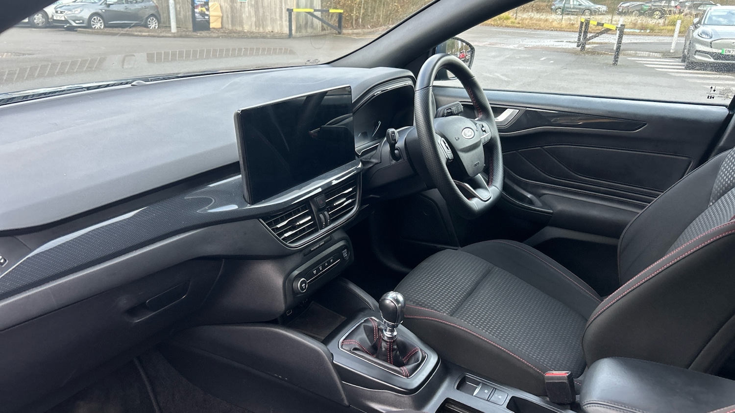 Used Ford Focus 2023 for sale - 76940032: Photo 9