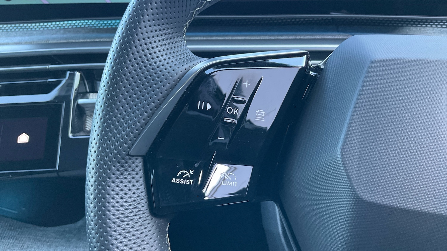 Used Peugeot 3008 2024 for sale - 77759157: Photo 33